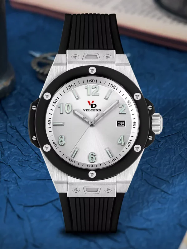 Japan NH35 Automatic Movement Watch Waterproof 100M Sapphire Crystal