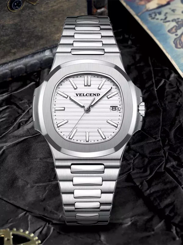 Japan 9015 Automatic Movement Anti-Scratch Watch Waterproof 100M Sapphire Crystal