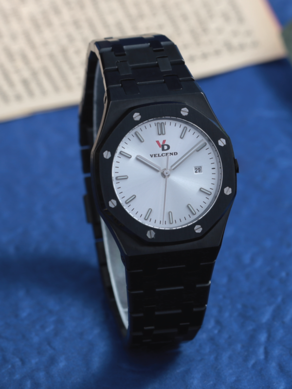 Pure Black Stainless Steel VJ12 Elegant Watch for Women 38mm VD2201LS